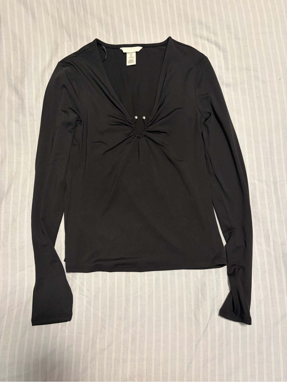 H&M Black Long-Sleeve Twist-Detail Top
